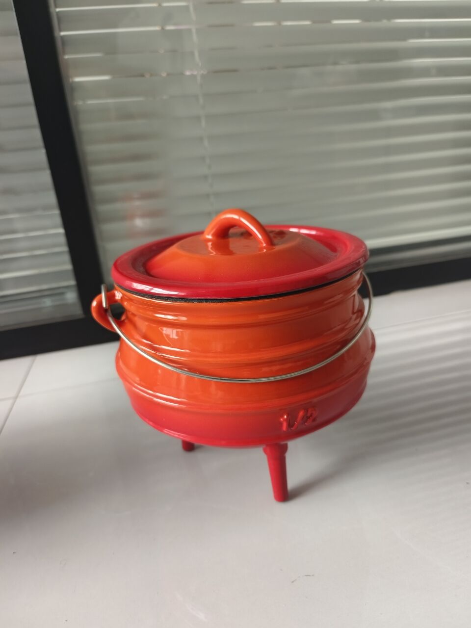 1/2# Cast Iron Enamel Dutch Ov - Camp Dutch Oven Cast ulasan dan harga